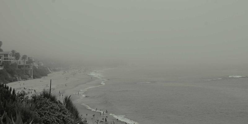 从《攻壳机动队》到《边缘行者》：动漫赛博朋克美学的视觉革命与哲学迷思