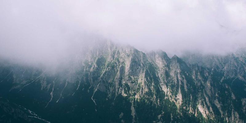 从猫跳粉丝到独立人格:动漫女性角色塑造如何折射社会性别观念变迁